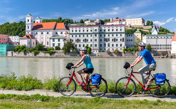 Der Donau-Radweg bei Passau