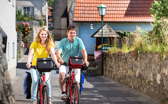Unterwegs auf dem Donau-Radweg in Spitz