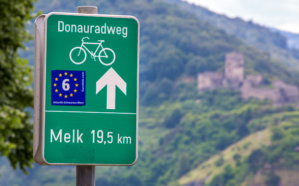 Donau-Radweg Wegweiser