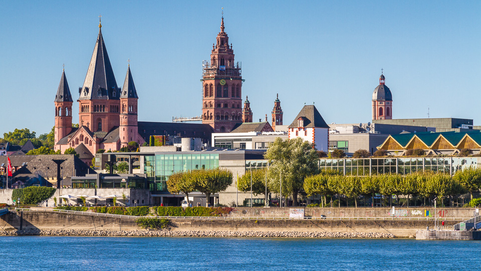 Flusskreuzfahrt auf dem Rhein mit dem Rad