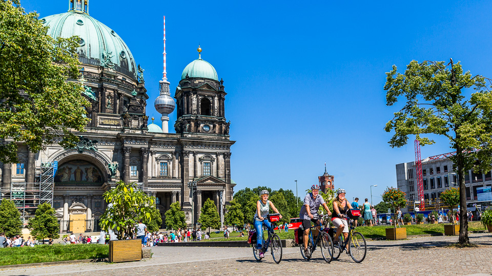 Rad und Schiff rund um Berlin