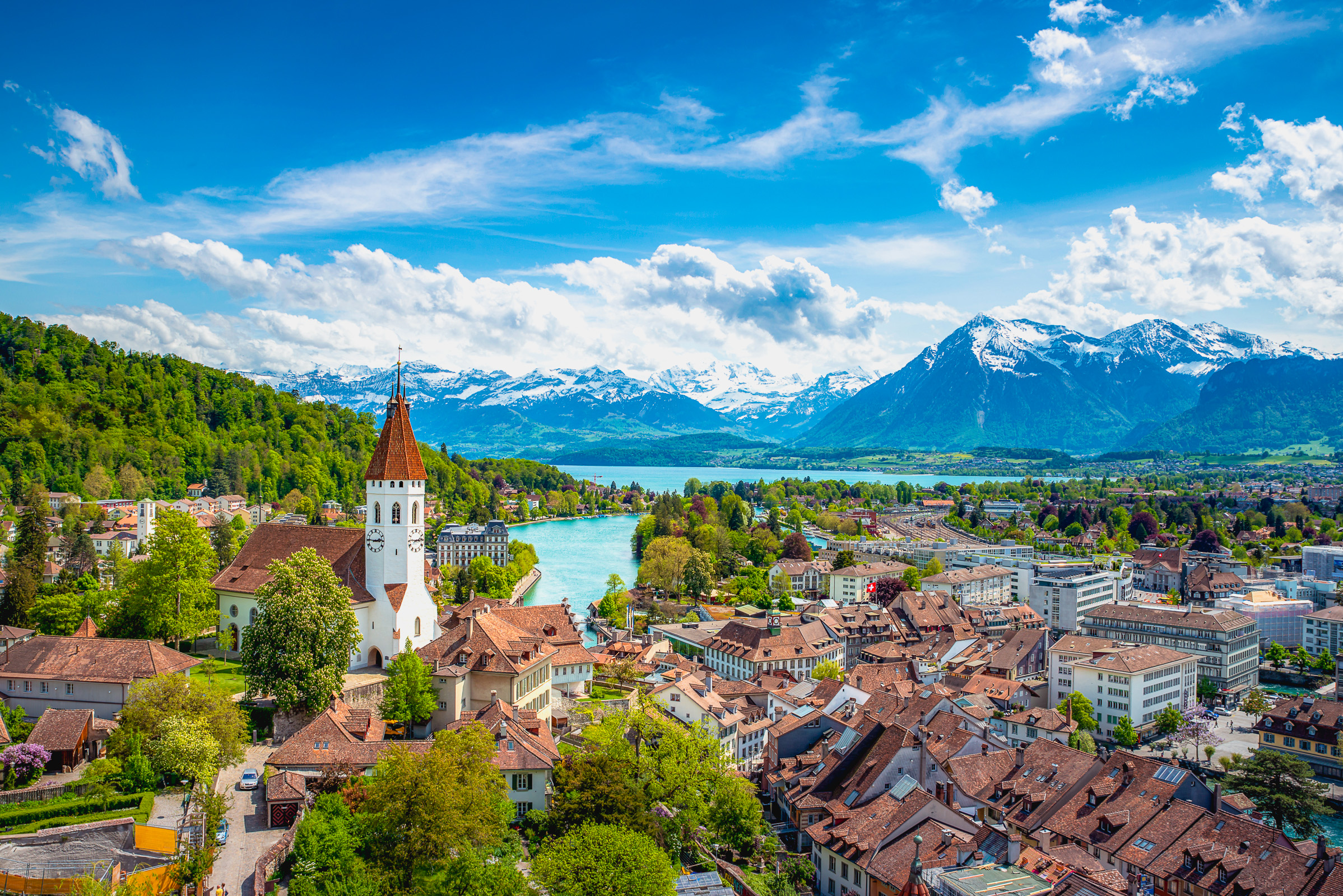 Radwandern entlang der Aare-Route
