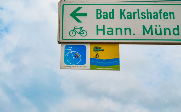 Wegweiser Weser-Radweg