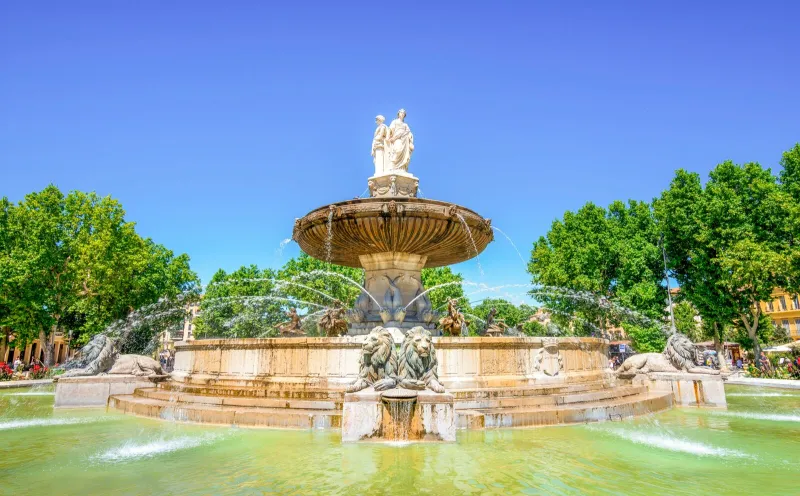 Brunnen der Rotunde, Aix-en-Provence