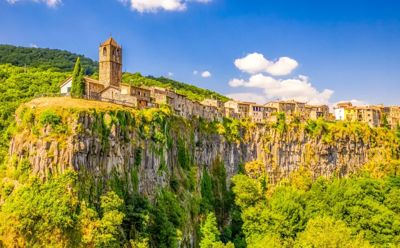 Blick auf Castellfollit de la Roca