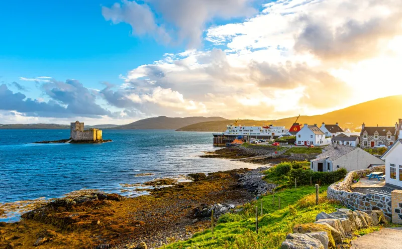 Blick auf das Kisimul Castle in Castlebay