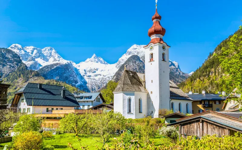 Die Pfarrkirche in Lofer