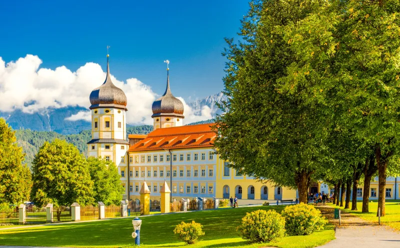 Stift Stams