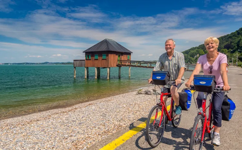 Am Bodensee-Radweg in Bregenz