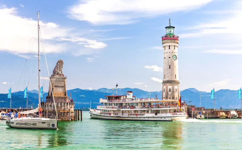 Der bayrische Löwe und der Leuchtturm in Lindau