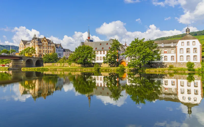 Bernkastel-Kues, zwischen Piesport und Traben-Trarbach gelegen