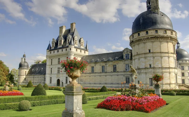 Chateau dans le parc