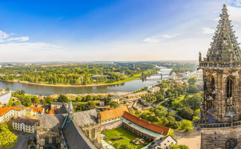 Die Elbestadt Magdeburg