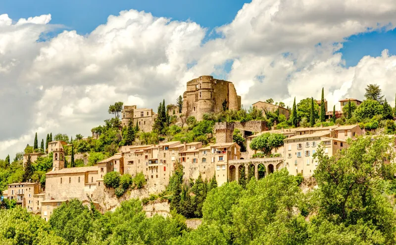 Montbrun-les-Bains