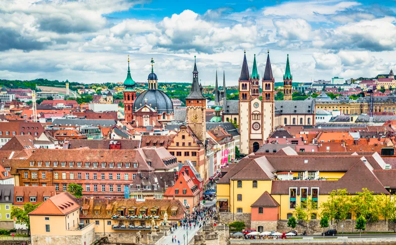 Würzburg, Stadt, Sehenswürdigkeiten, Alte Mainbrücke