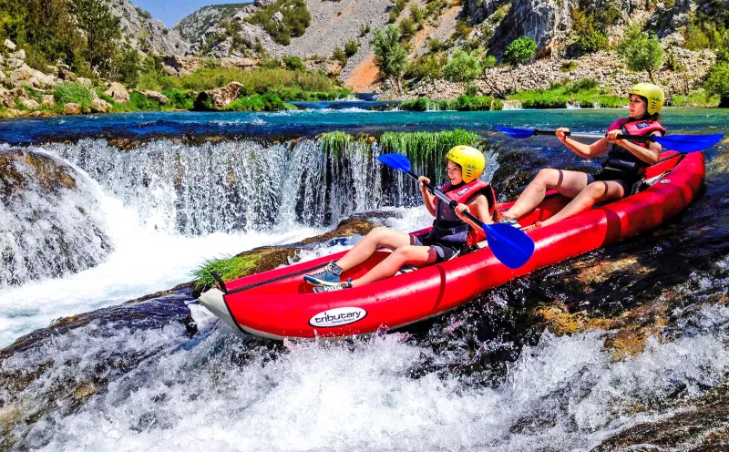 Mit dem Kajak im Zrmanja Canyon