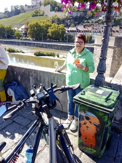 auf der Brücke