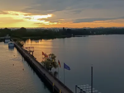 Sonnenaufgang in Friedrichshafen