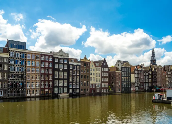 eine Gracht in Amsterdam