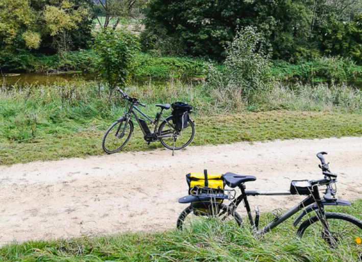 E-Bike und Mountainbike