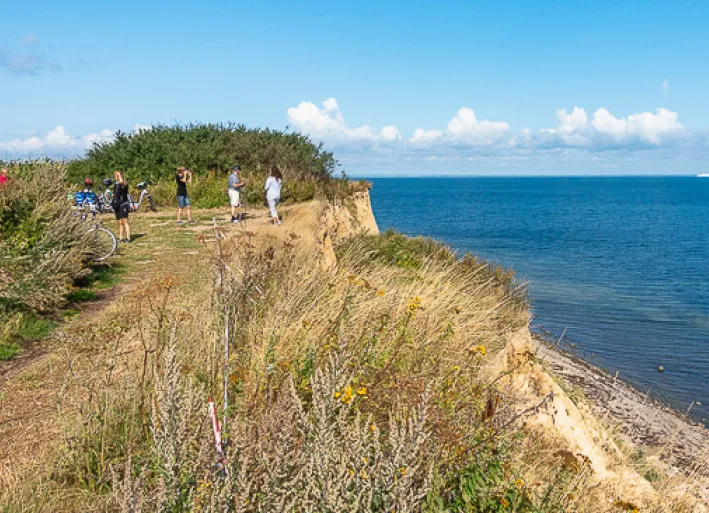 Steilküste Boltenhagen, Meer, Radler