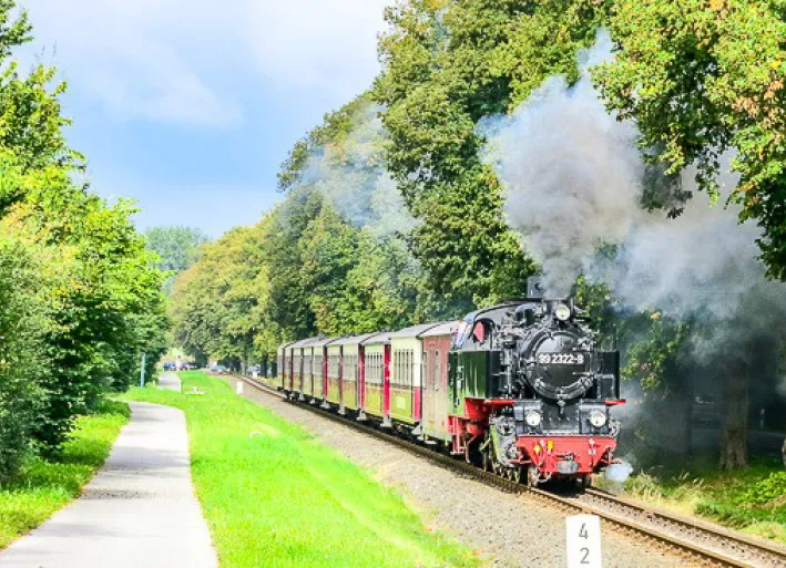 Schmalspur-Bahn Molli