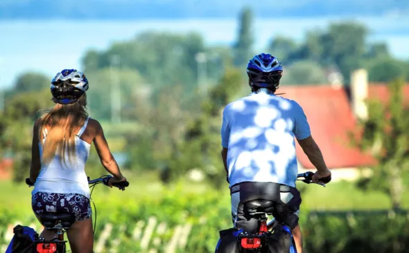 Radler auf der Kurztour am Bodensee