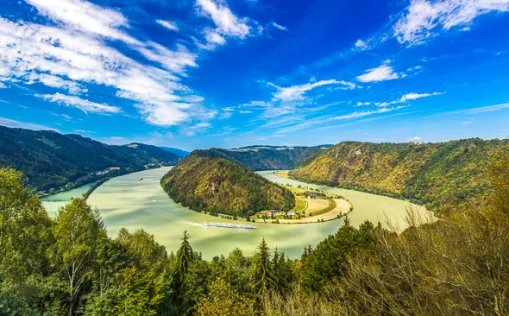 Mit Schiff und Rad entlang der Donau