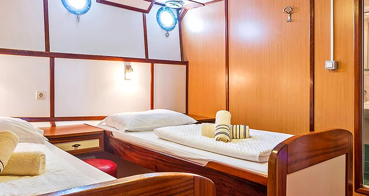 MS Amore, Kabine auf dem Unterdeck mit Einzelbetten