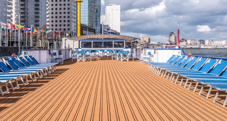 MS-Olympia, Sonnendeck