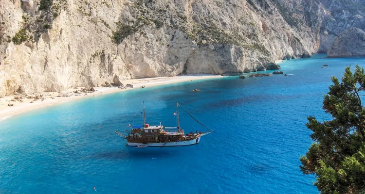 Mit Rad und Schiff auf Korfu