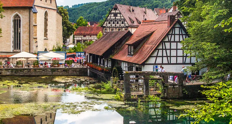 Der Blautopf in Blaubeuren