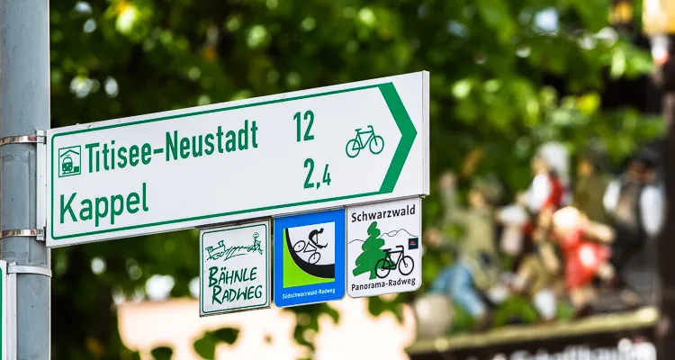 Radreisen im Schwarzwald: Radwegweiser