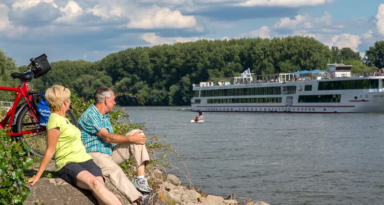 Mit Schiff und Rad durch Deutschland