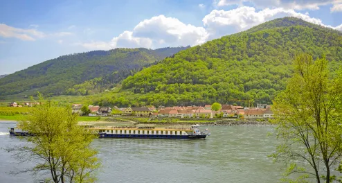 Mit Rad und Schiff auf der Donau